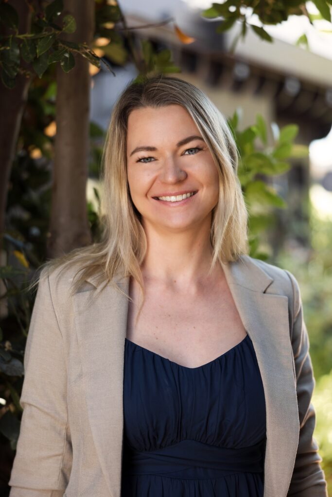 Svetlana headshots 1